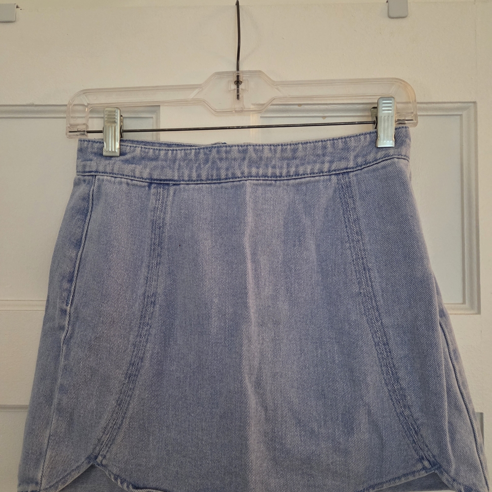 Kendall & Kylie Sky Blue Denim